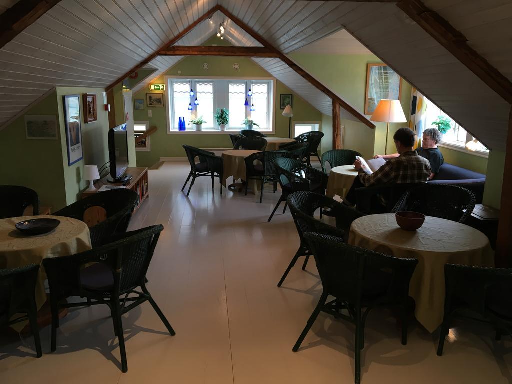 Grebbestads Vandrarhem Ngoại thất bức ảnh